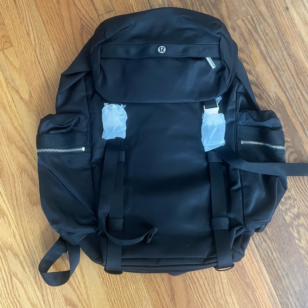 Lululemon Backpack NWT